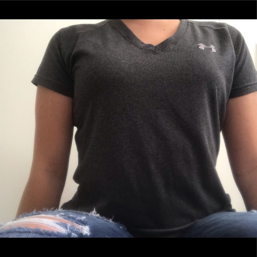 Cute under armor tee!